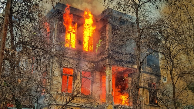 A building fire. (Photo by Chris Karidis on Unsplash)